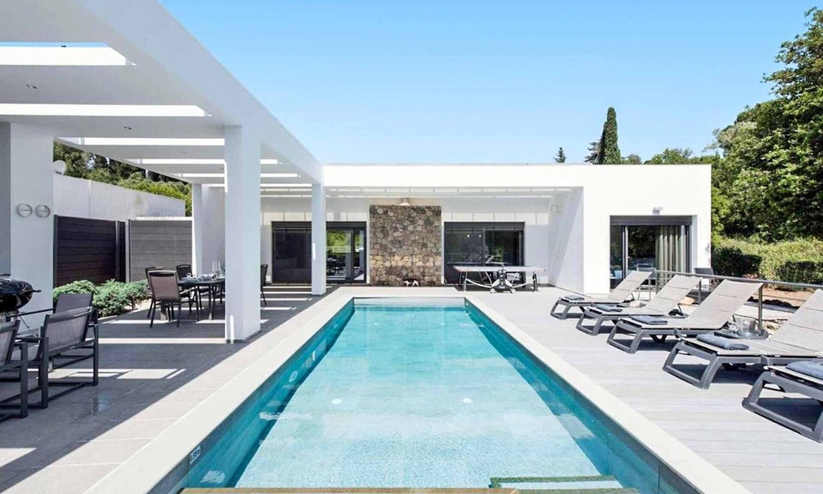 Gouvia Villa | Villa Natura - Three Bedroom Villa, Sleeps 6