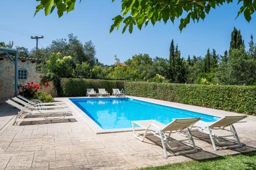 Limni Villa | Villa Nefeli Anthi