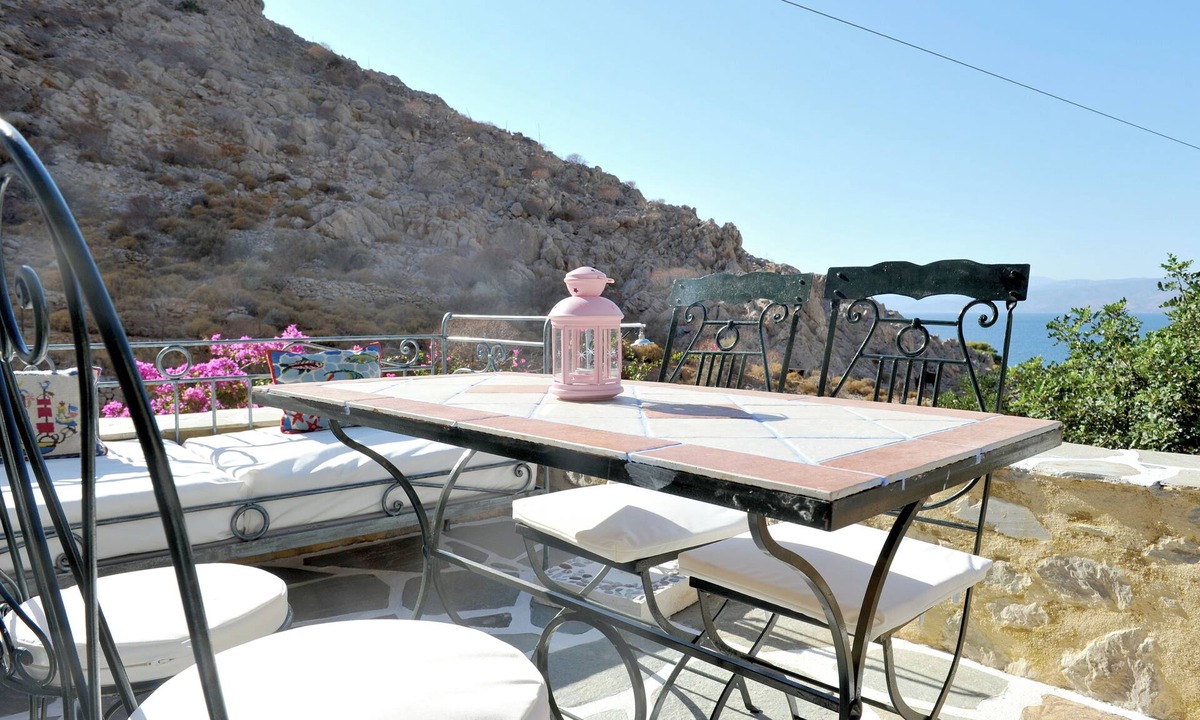 Vlikhos Villa | VILLA NEFELI