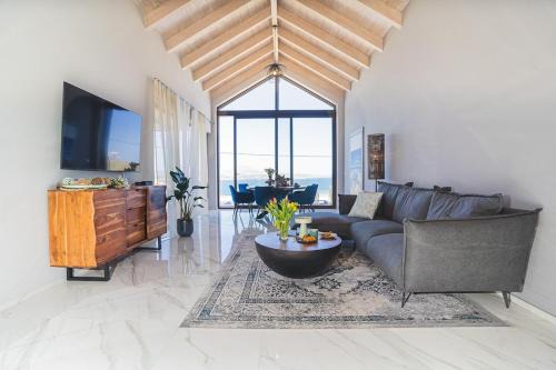 Kalyves Villa | Villa Orama - Sea view with private pool
