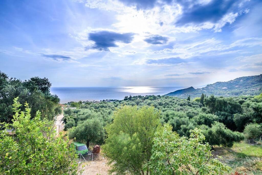 Lygia House | Villa Panorama Sea View Family Villa near Vrachos Beach Lygia