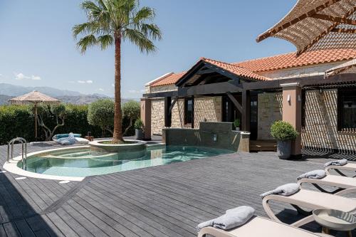 Daratsos Villa | Villa Peacock with Spa Facilities