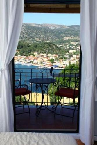 Sivota Apartment | Villa Polyxeni