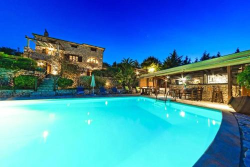 Elation Apartment | Villa Poseidon Residences - Poolside Zante Nests