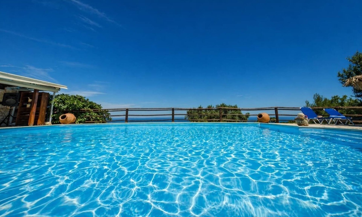 Skinaria Apartment | Villa Poseidon - Superior Suite In Zante w/Pool