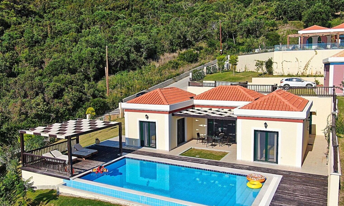 Pelekas Villa | Villa Semeli