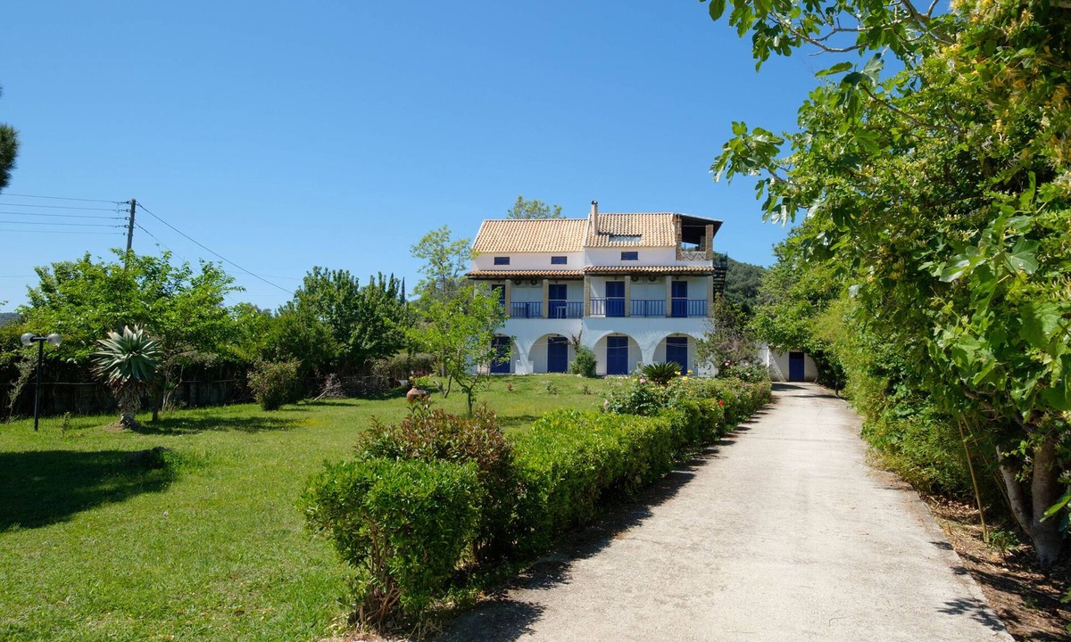 Sidari Apartment | Villa Spyridoula Studio 14 on the Beach