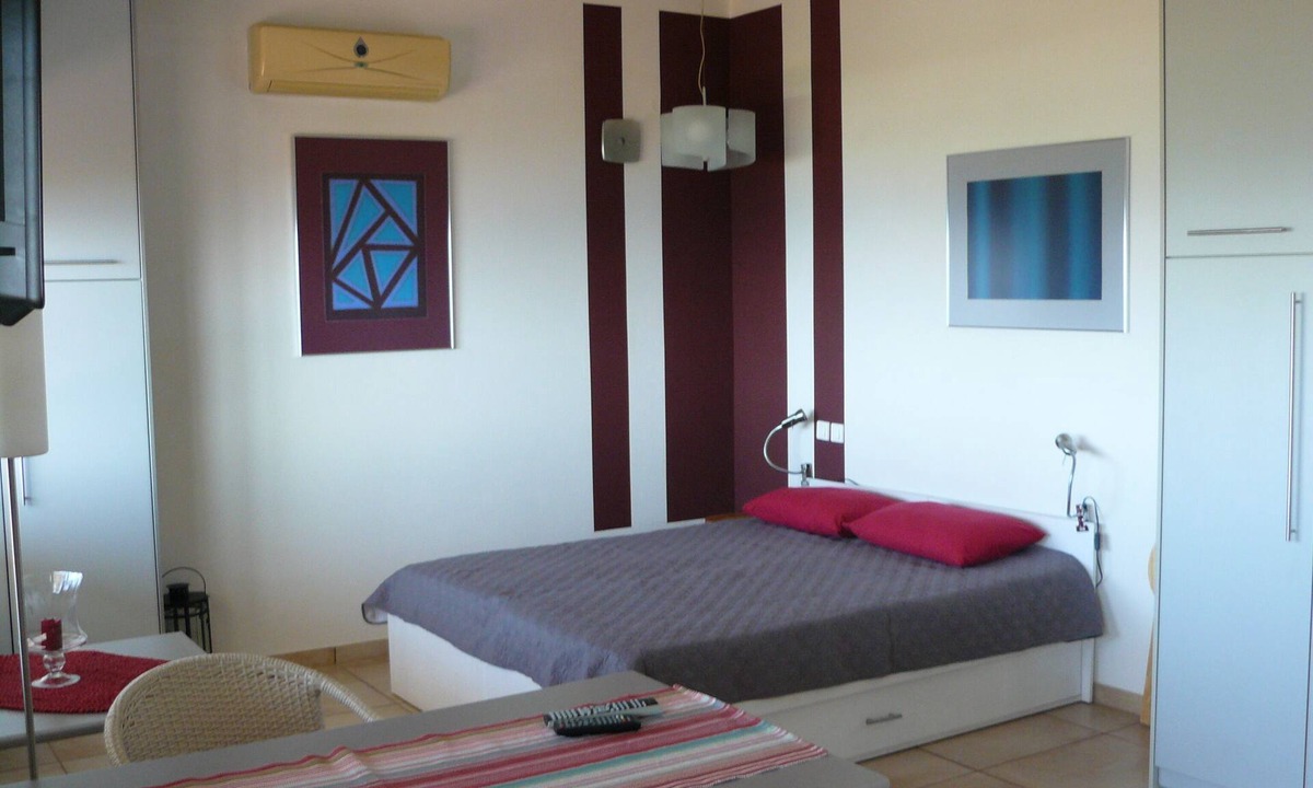 Ferma Apartment | Villa-studio, modern, sea-view, 10 min. from beach, garden, terrace