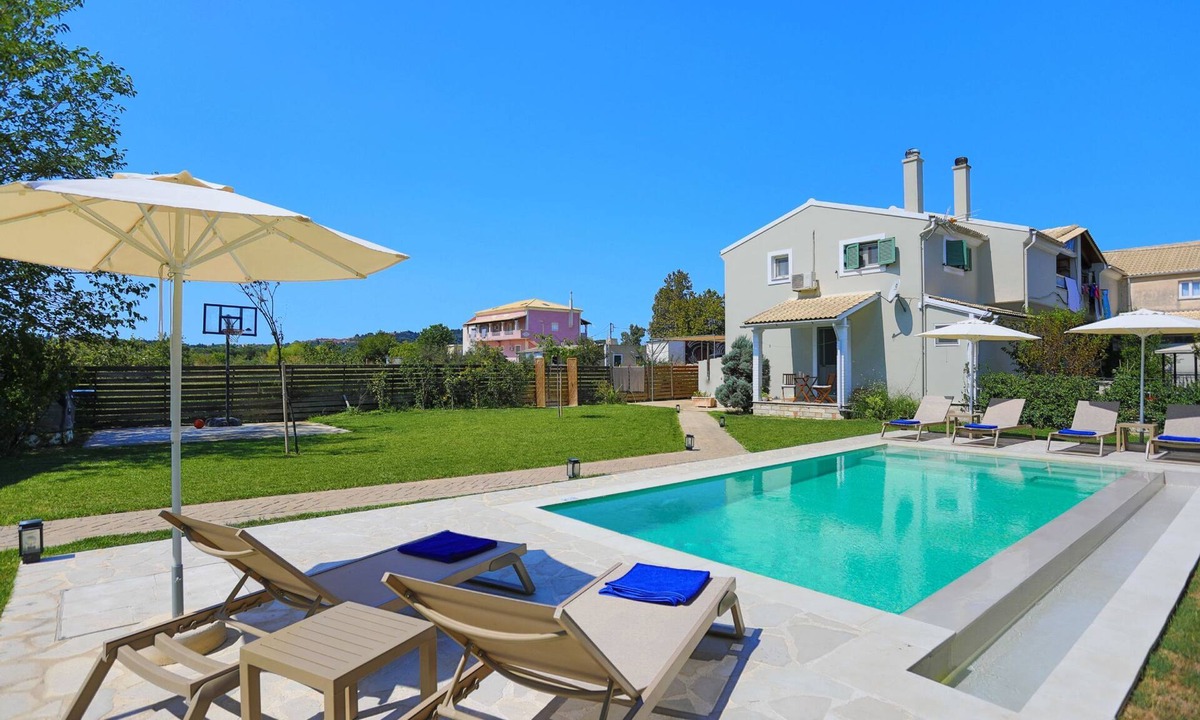 Roda Villa | Villa Teresa in Roda