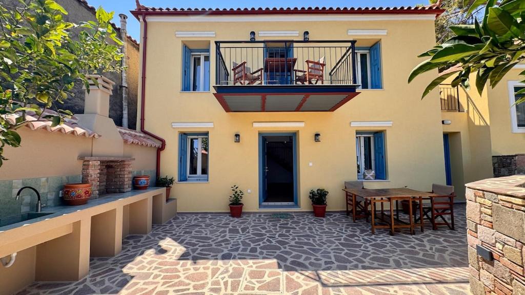 Pirgi Thermis House | Villa Trouloti