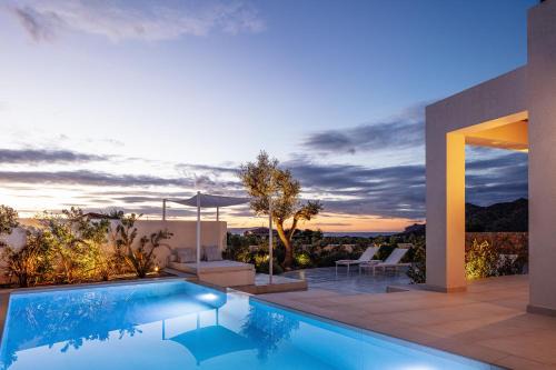 Akrotiri Villa | Villa Venetiko - Refined Minimalist Villa with Sunset Bliss by etouri