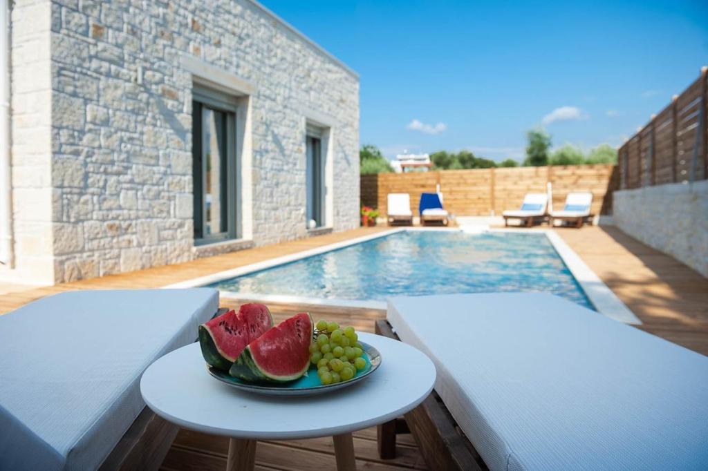 Asteri Villa | Villa Vera - With Private Pool & Jacuzzi