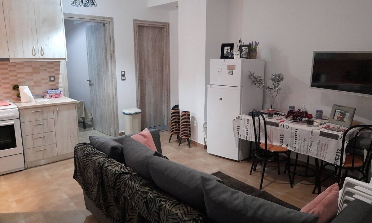 Kilada Apartment | Villa Vrontaki - Peaceful Estate with Olive Grove in Doroufi
