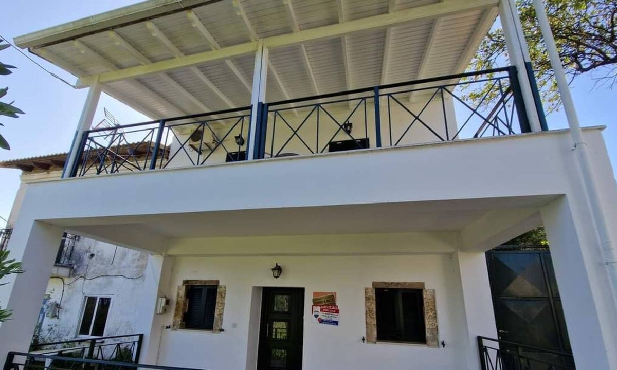 Korakades House | Villa with sea views in a quiet location
