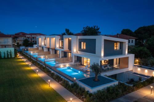 Sarti Apartment | Viridian Exclusive Villas