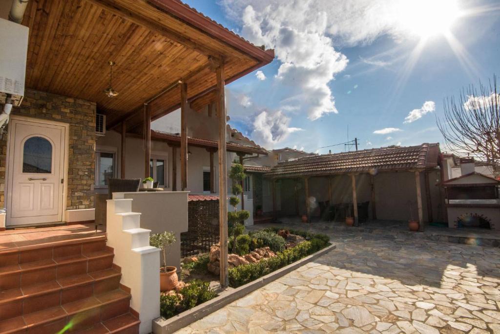 Volos Apartment | Volos Home