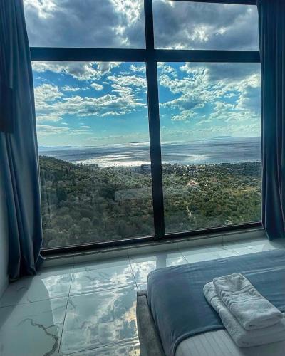 Himare Hotel | Wait 'n Sea
