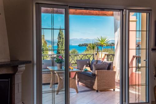 Kontokali Apartment | Yanna's Sea View Holiday House Close to Corfu Town