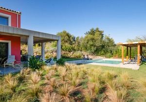 220 m² Villa ∙ 3 bedrooms ∙ 8 guests