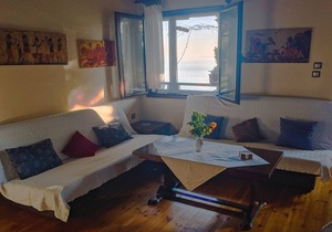 A first floor beachfront apartment at Metamorfosi Sithonia for 5 guests in Metamorfosi