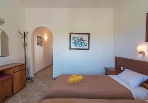 Aleka Apartment 1