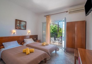 Aleka Apartment 3