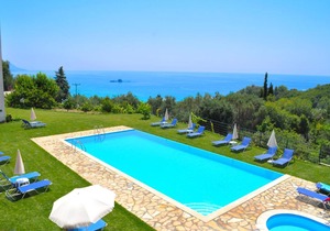 Apartments with pool "adonis"