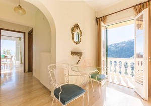 Bakers House Upper: Walk to Beach, A/C, WiFi, Car Not Required - 193
