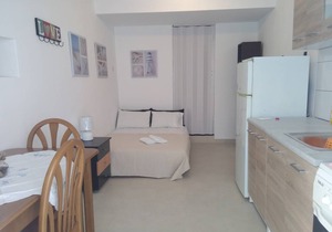 Central Studio On Poros in Poros