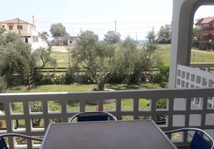 Drossia # 6 - One Bedroom Apartment, Sleeps 4
