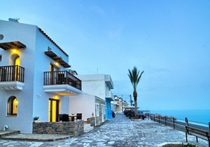 Myrtos Mare Suites - Seafront Studio in Myrtos