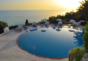 Studio Apartments Maria with Pool - Agios Gordios Beach