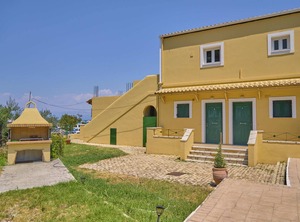 Louvros Sidari Corfu | Apraos
