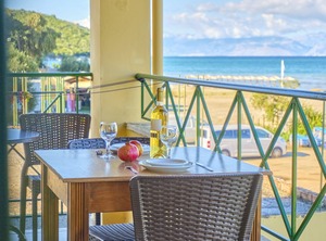 Louvros Sidari Corfu | Apraos