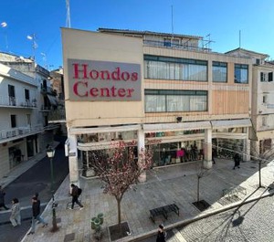 Dora Apartments 