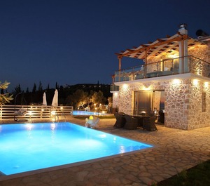 Apostolos Lefkada 