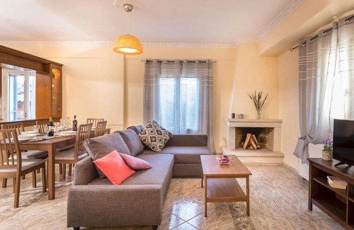 Corfu Town House | 118 m² House ∙ 2 bedrooms ∙ 5 guests