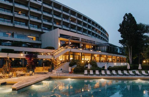 Kanoni Resort | 120 m² Resort ∙ 2 bedrooms ∙ 127 guests