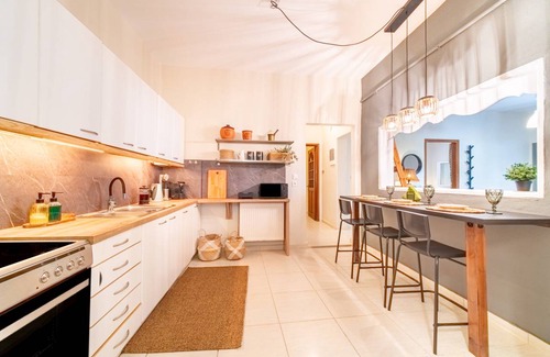 Lefkimmi House | 140 m² House ∙ 5 bedrooms ∙ 12 guests