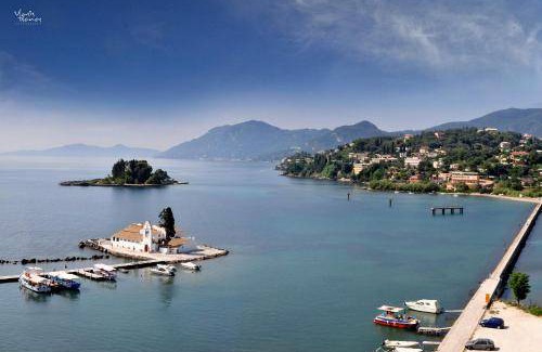 Corfu Town Villa | 215 m² Villa ∙ 3 bedrooms ∙ 6 guests