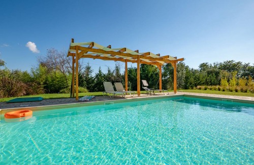 Poulades Villa | 220 m² Villa ∙ 3 bedrooms ∙ 8 guests