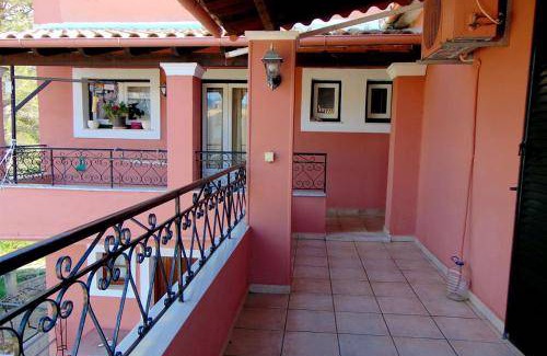 Liapades Villa | 250 m² Villa ∙ 3 bedrooms ∙ 8 guests