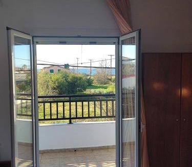 Ag. Georgios Apartment | 30 m² Apartment ∙ 1 bedroom ∙ 3 guests