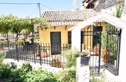 Antipernoi Cottage | 37 m² Cabin ∙ 1 bedroom ∙ 3 guests