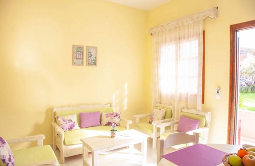 Almiros Beach Apartment | 40 m² Apartment ∙ 2 bedrooms ∙ 5 guests