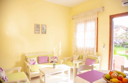 Almiros Beach Apartment | 40 m² Apartment ∙ 2 bedrooms ∙ 5 guests