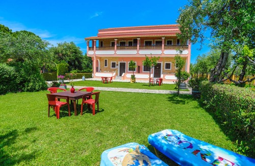 Almiros Beach Apartment | 50 m² Apartment ∙ 2 bedrooms ∙ 4 guests