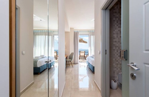 Spartylas Villa | 500 m² Villa ∙ 6 bedrooms ∙ 12 guests