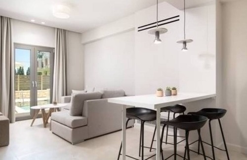 Dassia Apartment | 55 m² Apartment ∙ 2 bedrooms ∙ 4 guests