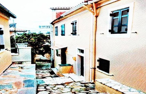 Sinarades House | 60 m² House ∙ 1 bedroom ∙ 4 guests